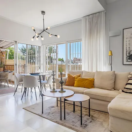 Apartamento Stunning Townhouse With Pool In Riviera Del Sol By Costarentals - Ref 199